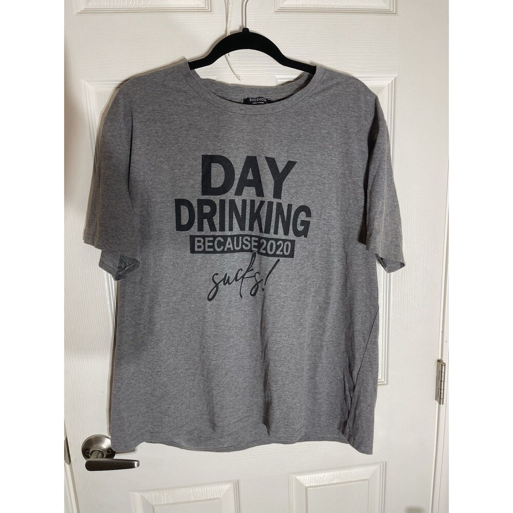 XXL T-Shirt Day Drinking 2020 SUCKS (pandemic)